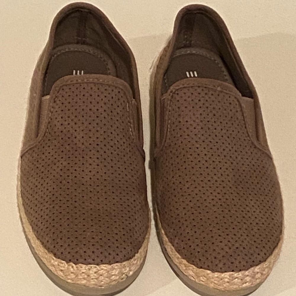 NWOB ESPIRIT Loafers Flats Tan 7